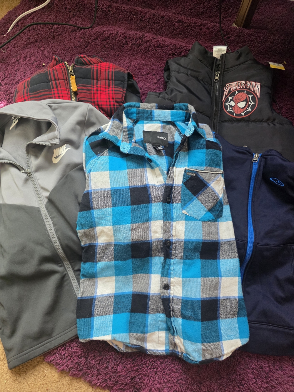 Boys LOT SIZE 7 OR SMALL